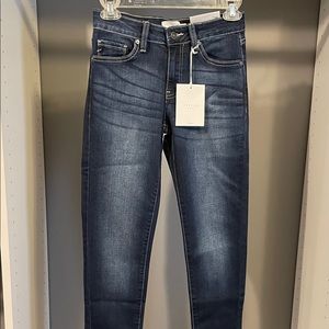 NEW KanCan Francis Mid Rise Super Skinny Jeans